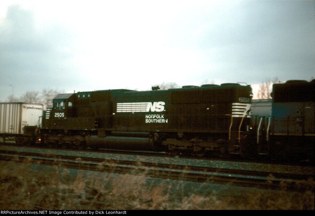 NS 2505